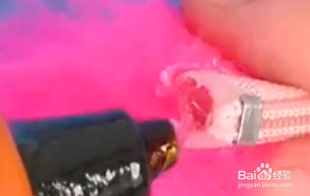 如何给芭比做好看的包包?