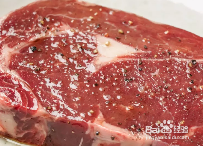 黑椒牛排的做法