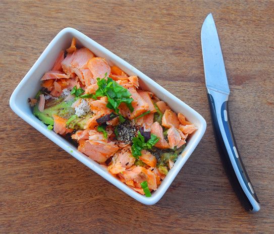 牛油果三文鱼烤蛋