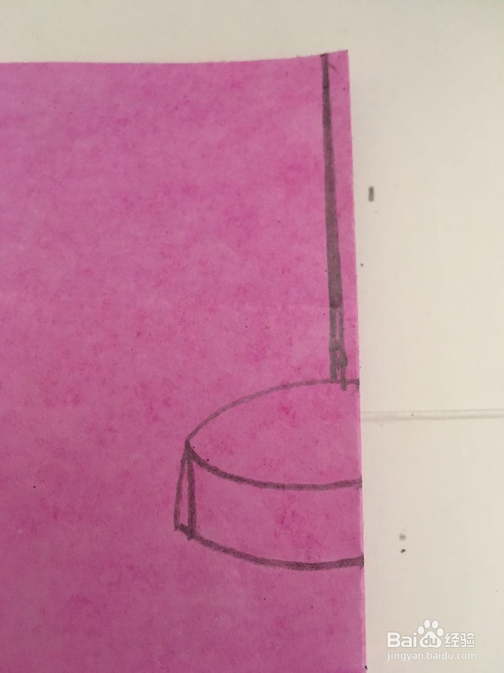 怎样用二红色彩纸裁剪一个二红灯笼