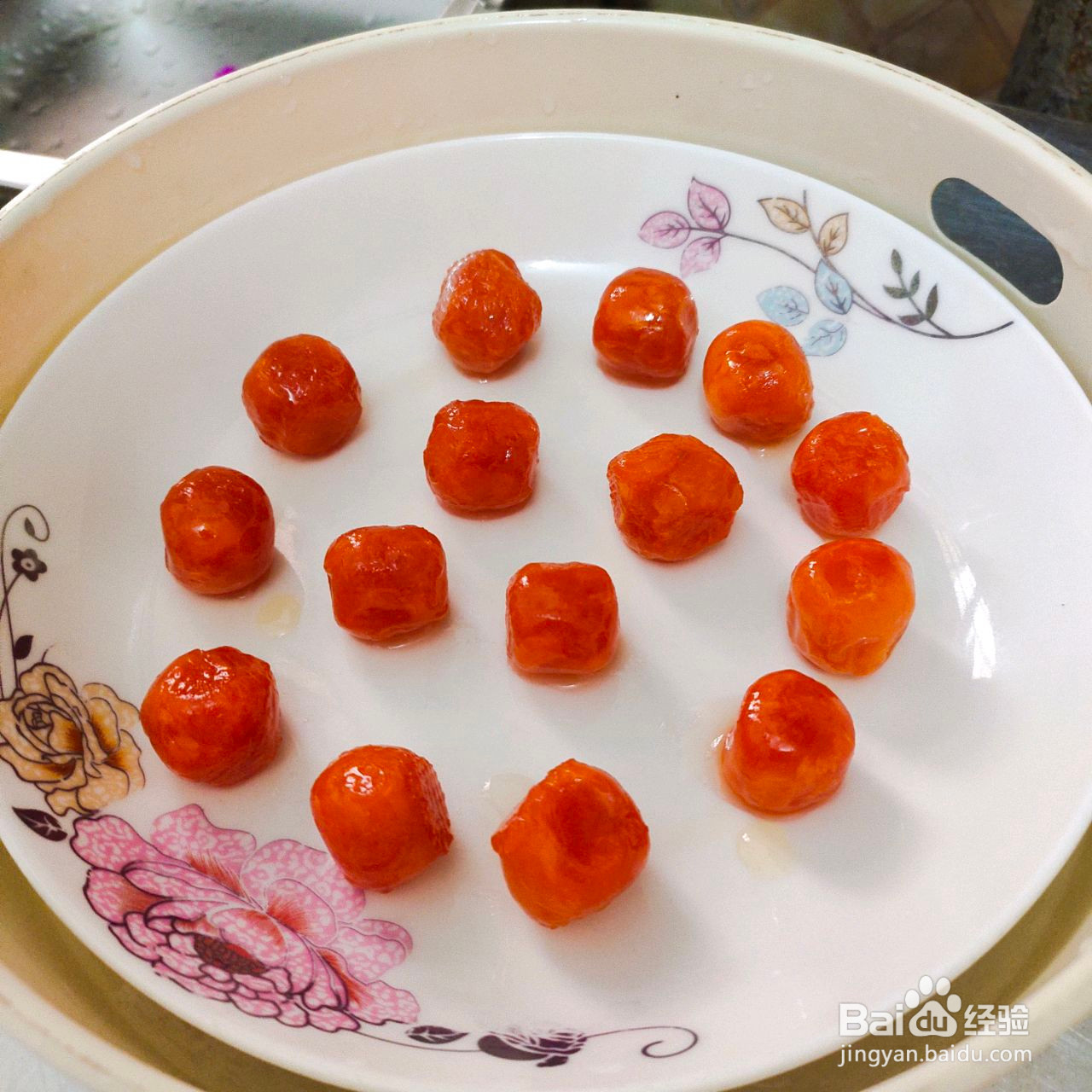 莲蓉蛋黄月饼的做法