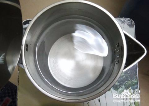 如何洗水壶、茶杯里的水垢