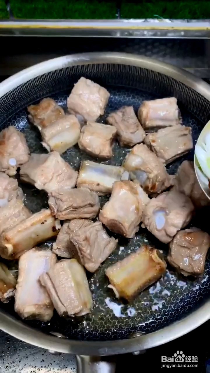 如何烹饪排骨