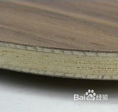 乒乓球拍底板的选择技巧