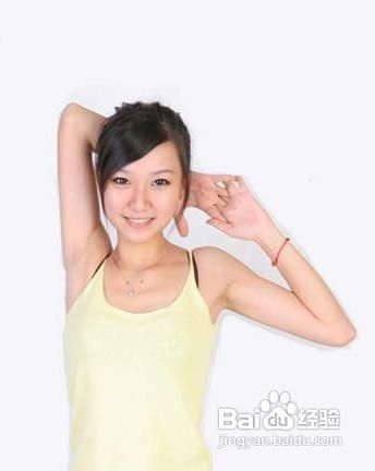 图文传授简易丰胸操