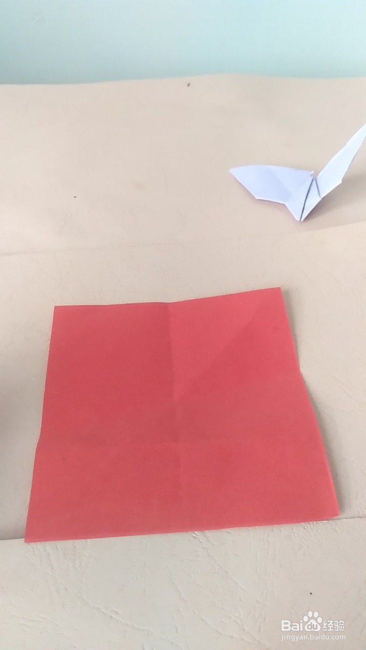 飞的又高又远的迷你纸飞机