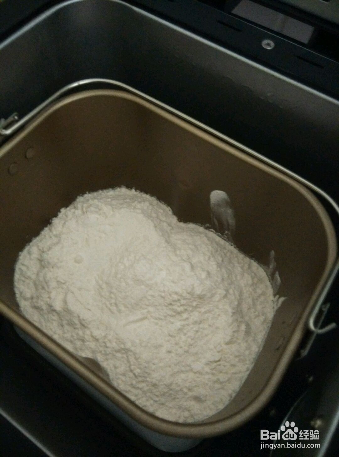 熊猫奶黄包的做法
