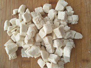 馒头丁鸡蛋的做法大全