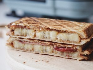 低卡版猫王三明治的制作方法