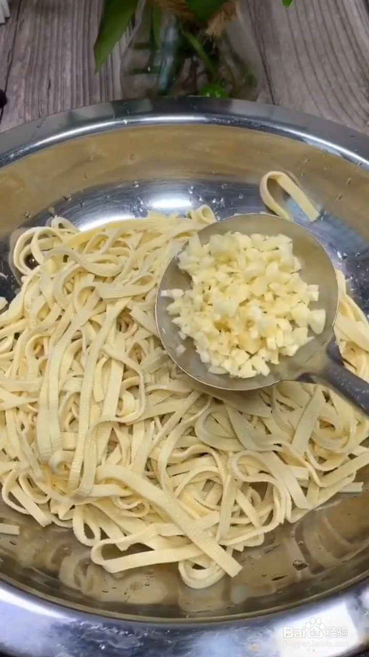 如何制作开胃小凉菜？