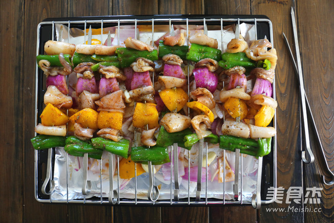 时蔬串烤鱿鱼