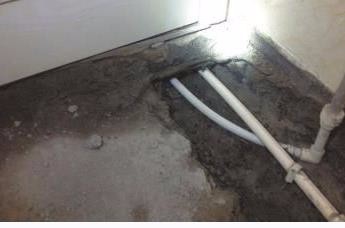 地暖地板发黑怎么处理