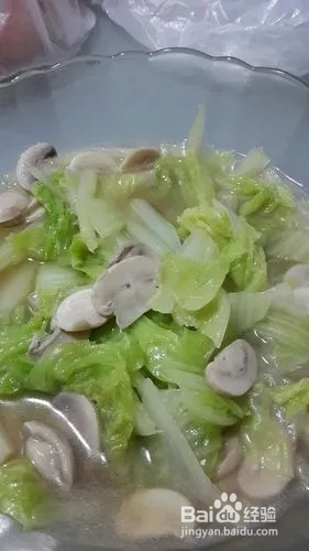 白菜炒口蘑