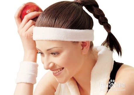 毛孔粗大怎么办？最好的收缩毛孔的方法都在这里