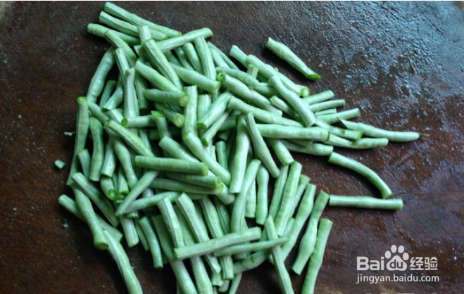 豆角炒肉怎么做？