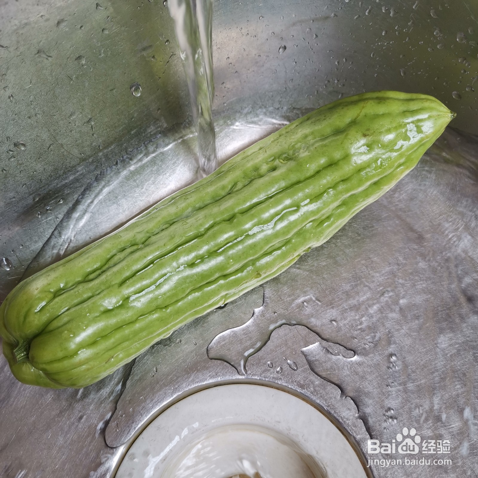 排骨与苦瓜的简单做法