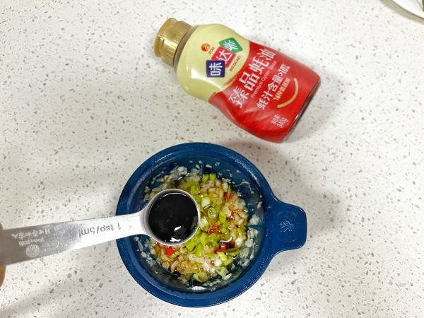 凉拌黑木耳西兰花