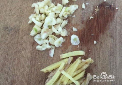 烂肉青豆的家常做法