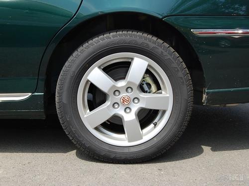 跑高速很舒适的at轮胎是哪个