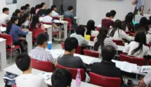 考研报名时，家庭主要成员和个人经历填不满所有栏，该怎么填