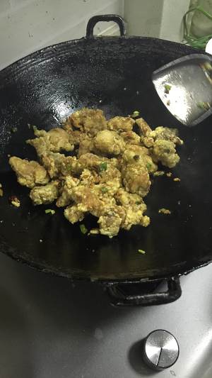 怎样判断牛蛙熟了