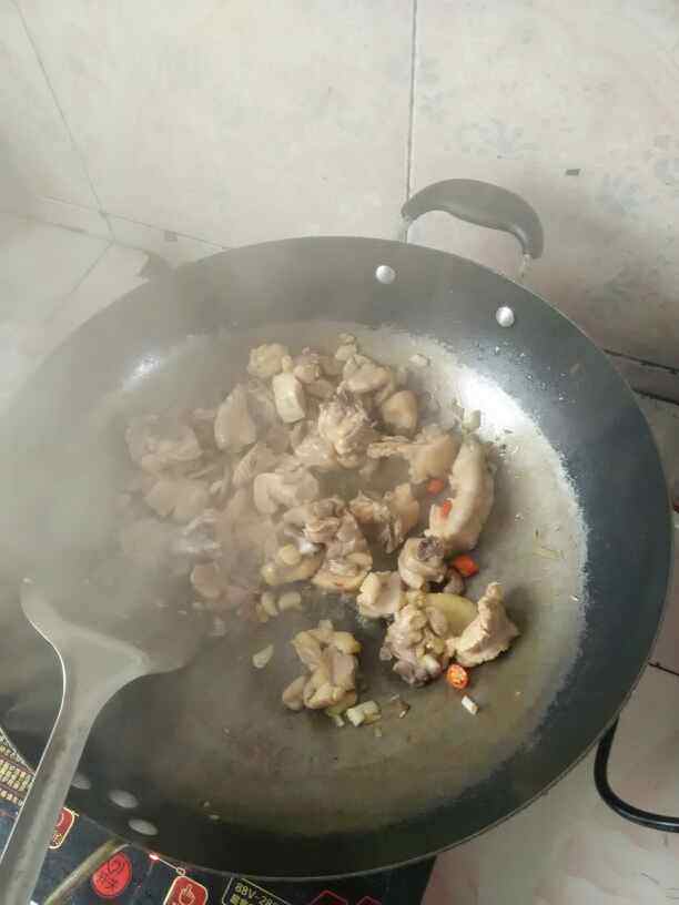 鸡肉火锅简单好吃做法有哪些