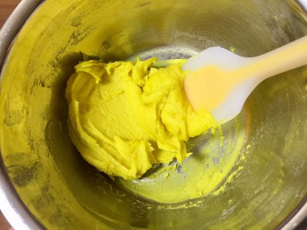 奥利奥向日葵纸杯蛋糕#美的FUN烤箱.焙有FUN儿#