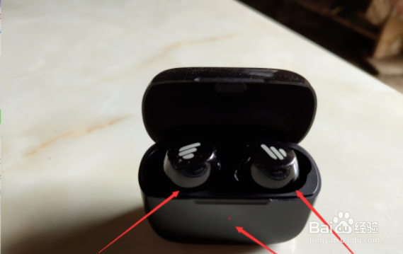 蓝牙耳机只能连接一个左右耳不能同时连接