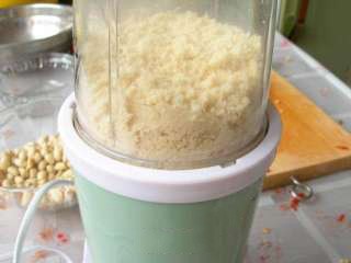 如何制做蒜蓉辣酱