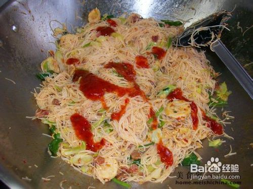 家常面条我的午餐~~综合小炒米粉