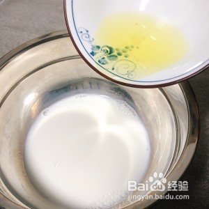 美味难挡的桂花炖奶