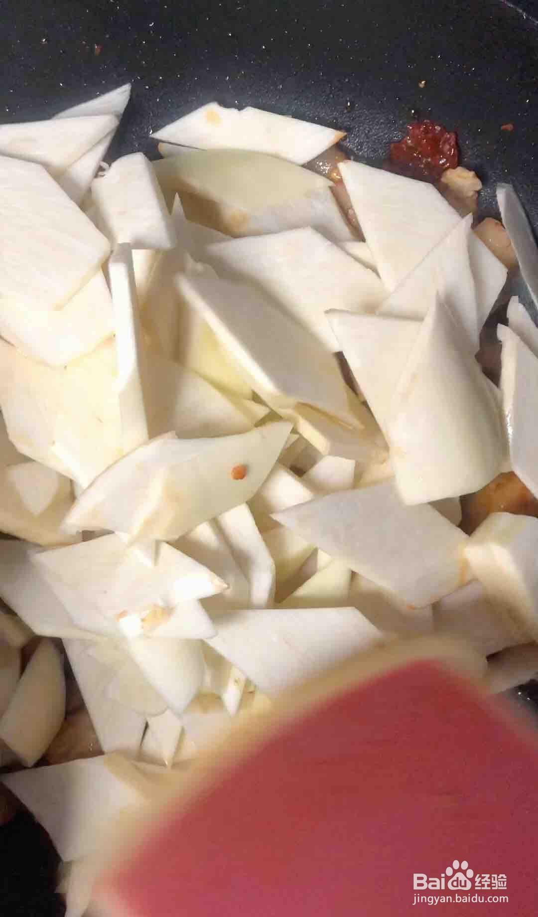 怎么做好吃的茭白炒肉
