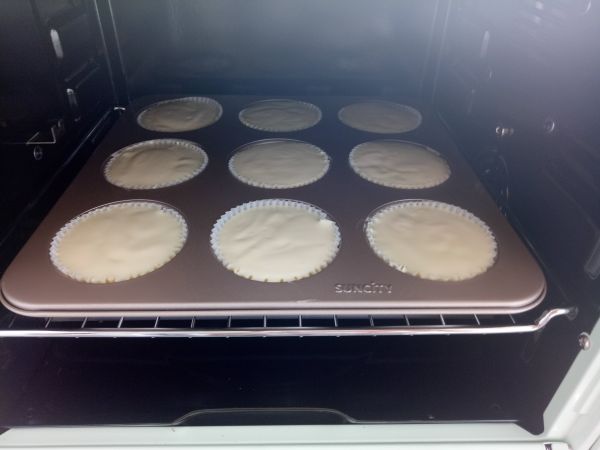 向日葵纸杯蛋糕