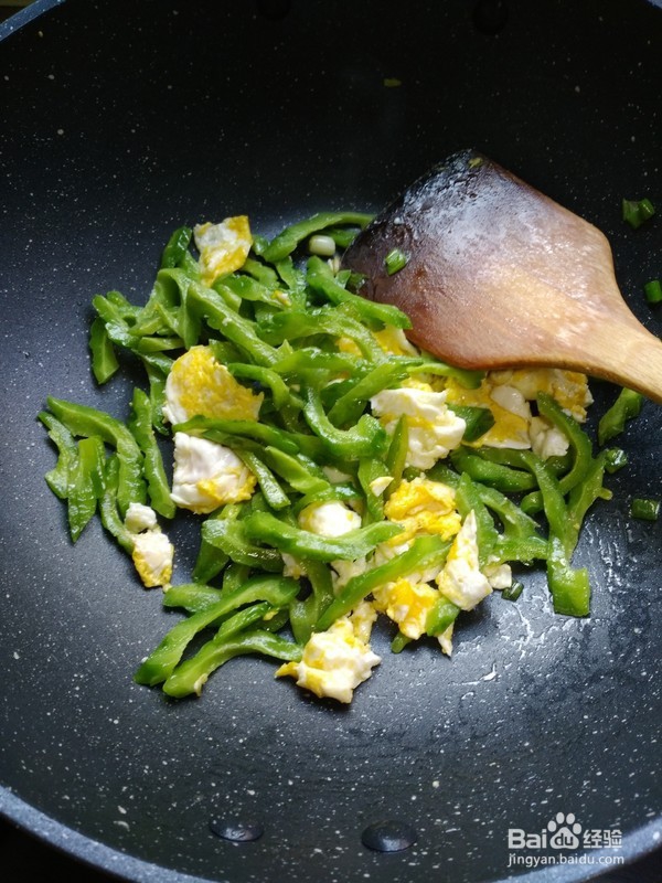 清淡家常菜鸡蛋炒苦瓜的做法