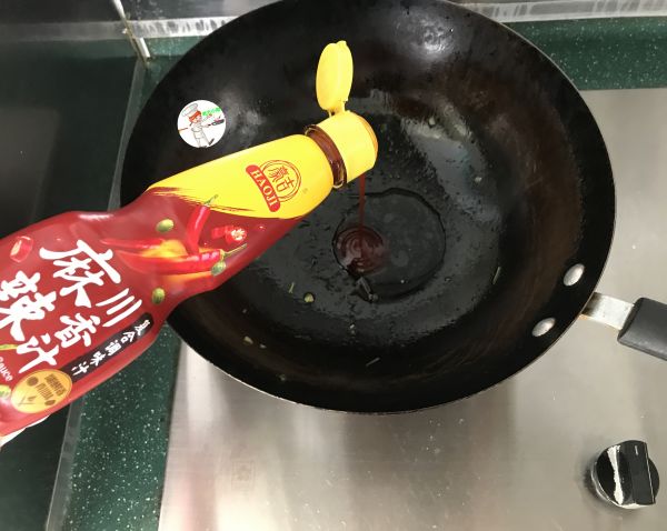 虾仁鸭血豆腐煲