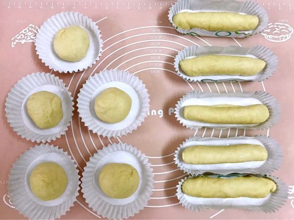 葱香芝士肠仔面包