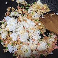 如何烹饪辣白菜炒饭
