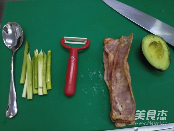 香煎黑松露芦笋培根卷