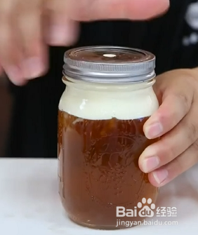 如何自制红茶奶盖？