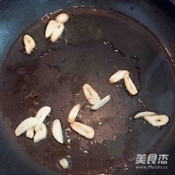 香菇虾仁醮汁上海青