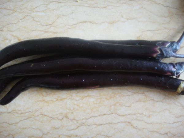 椒香蒜蓉蒸茄条