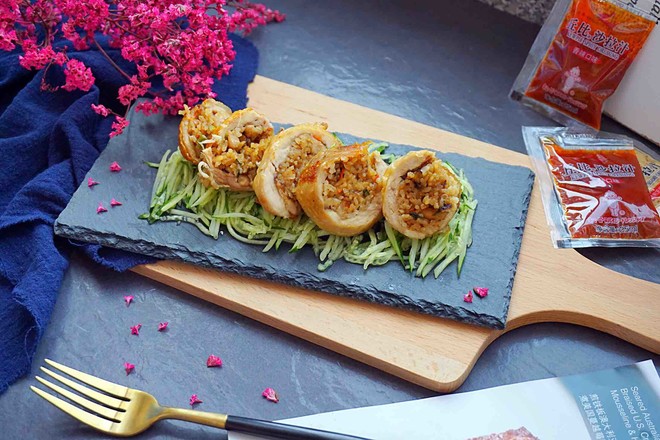 鸡腿包饭丘比沙拉汁