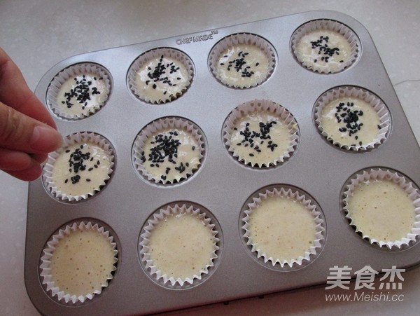 迷你黑芝麻小蛋糕