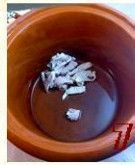 生津润燥的杏仁苹果煲瘦肉