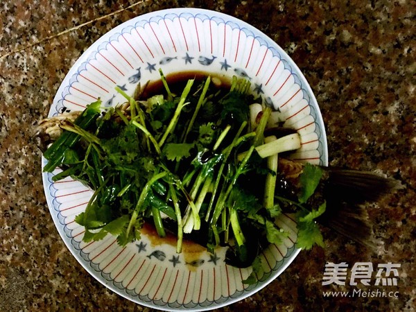 蒸鲫鱼的家常做法