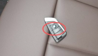 宝马x1怎么启动开车