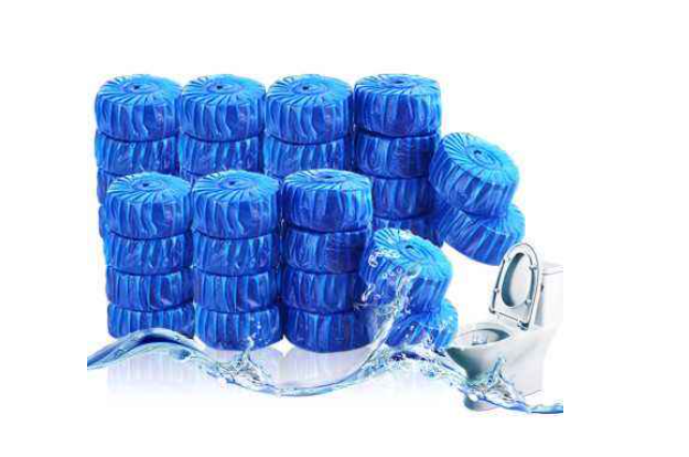 “马桶清洁块致癌，请不要往自己家马桶的水箱里放蓝色洁厕块，害人害己。洁厕块只适合有双供水系统的国