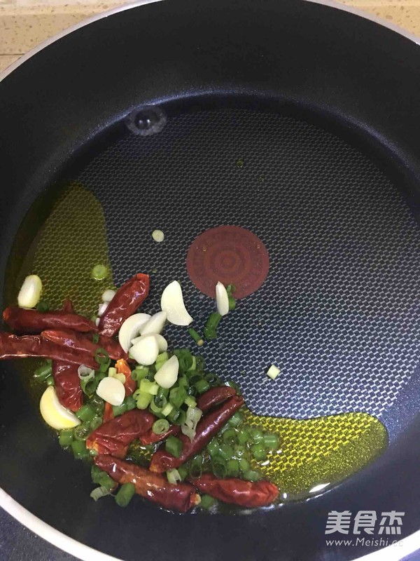 醋溜豆芽的做法