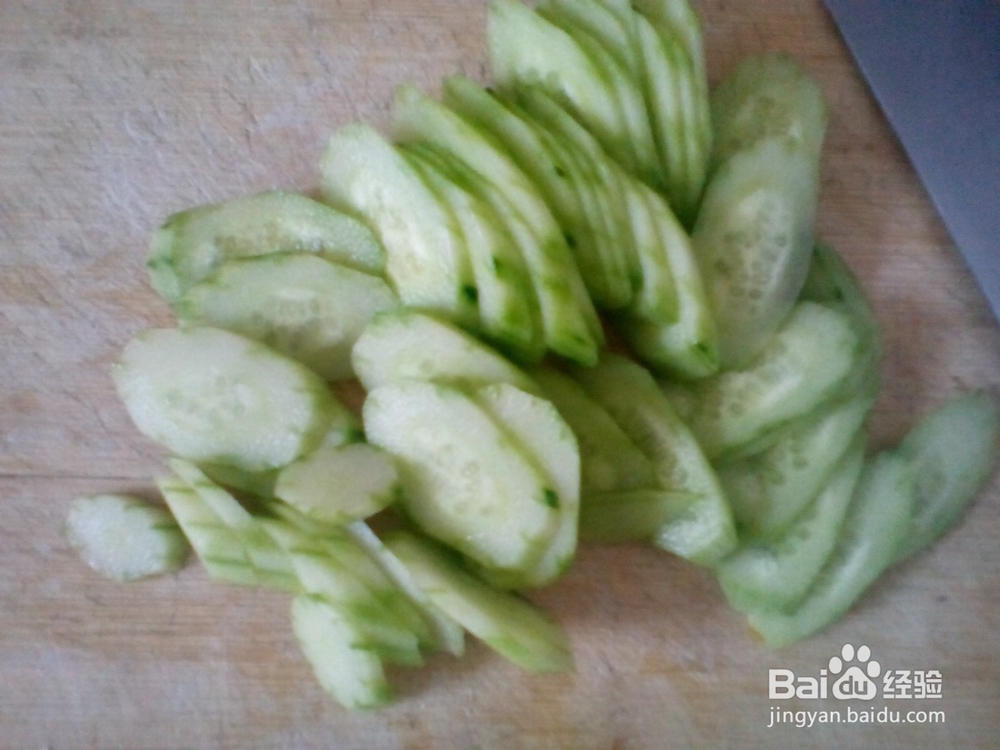 黄瓜炒鸡蛋---简单方便又健康