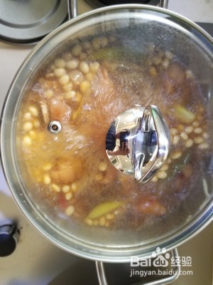 黄酒炖猪蹄黄磊做法